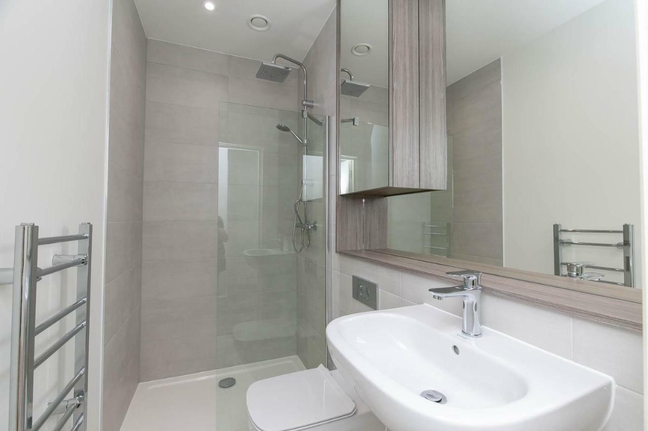 Deluxe Apartments By Heathrow Harmondsworth Екстер'єр фото